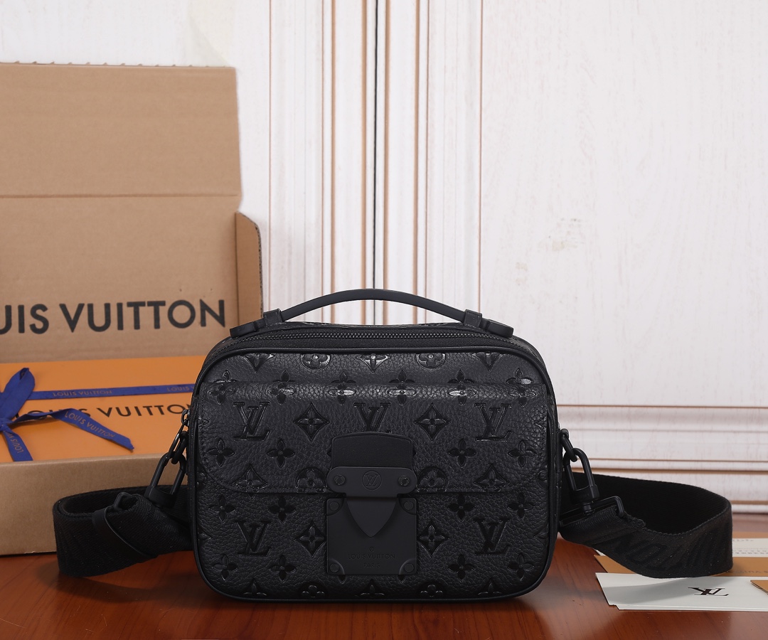 LV高仿黑色Monogram壓紋男士小型相機包｜歐美奢侈品精品推薦