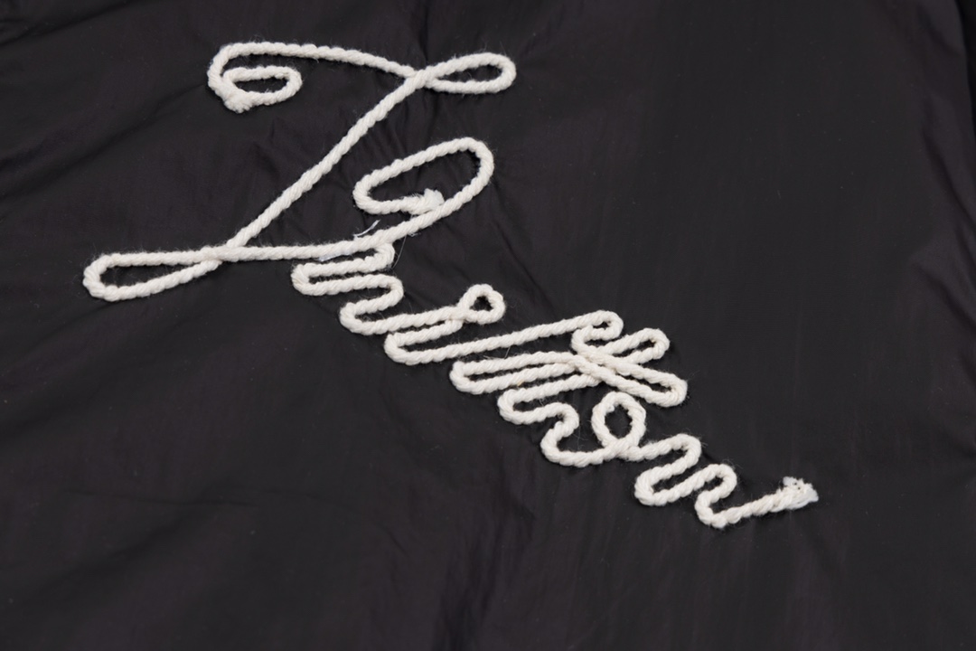 LV高仿立體刺繡薄外套簡約百搭設計師風男款｜歐美奢侈品精品推薦