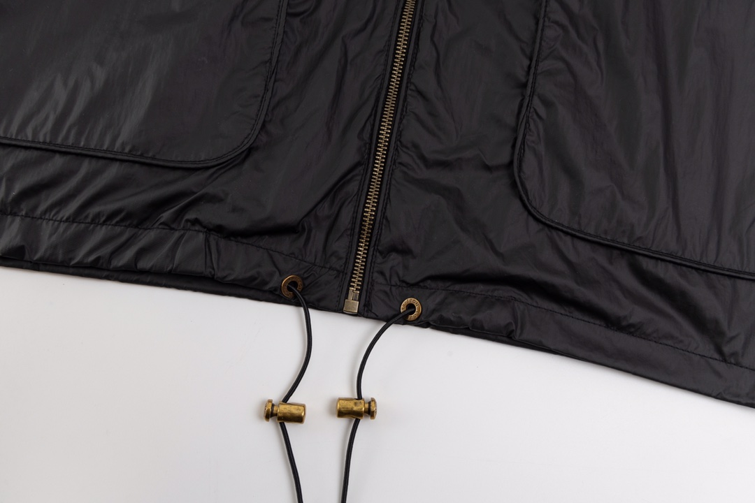 LV高仿立體刺繡薄外套簡約百搭設計師風男款｜歐美奢侈品精品推薦