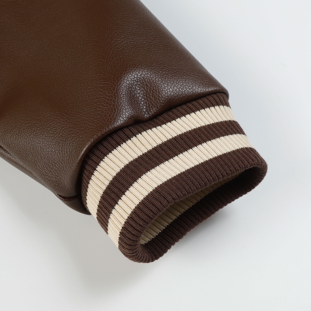 LV一比一米白滿印老花拼皮棒球外套復古潮流百搭款｜歐美奢侈品精品推薦